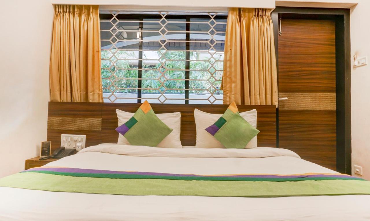 Treebo Trend Five Elements Lonavala Hotel Buitenkant foto
