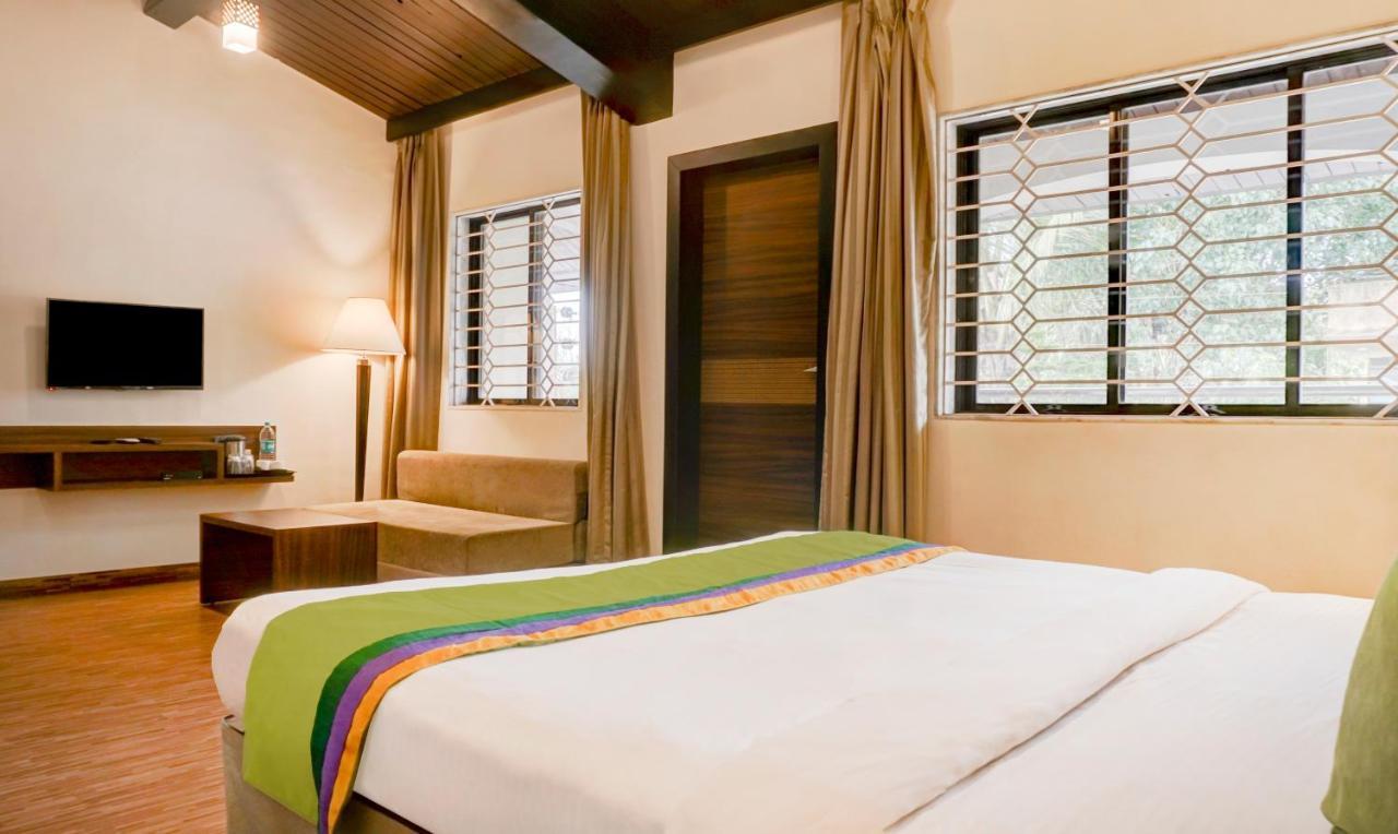 Treebo Trend Five Elements Lonavala Hotel Buitenkant foto