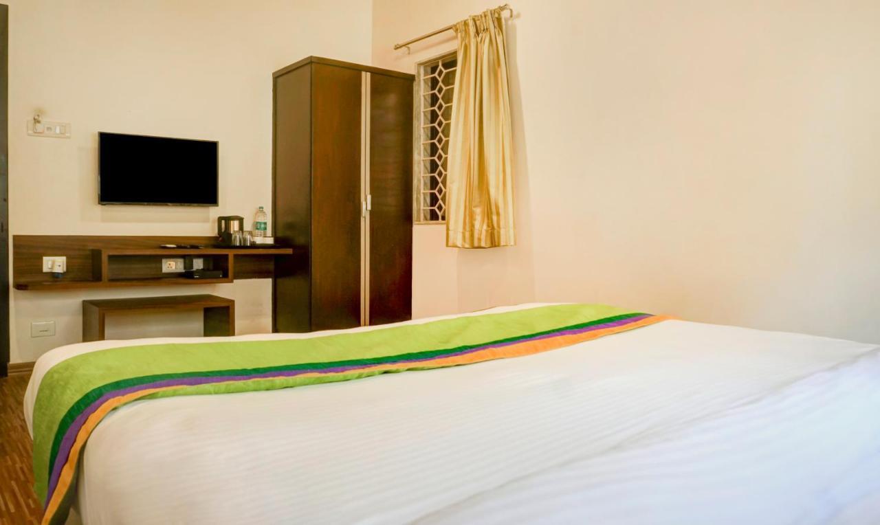 Treebo Trend Five Elements Lonavala Hotel Buitenkant foto