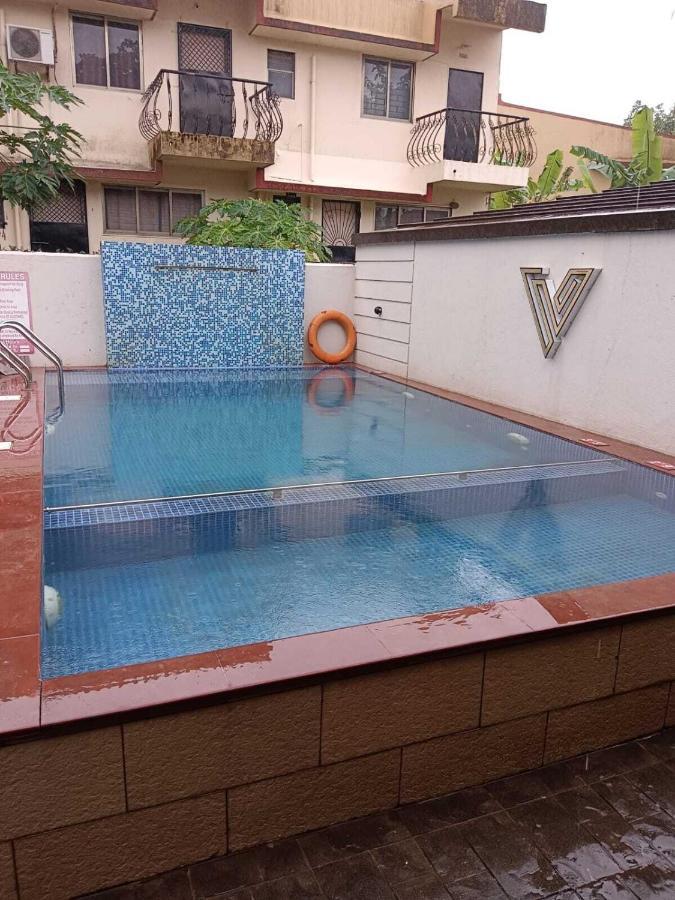 Treebo Trend Five Elements Lonavala Hotel Buitenkant foto